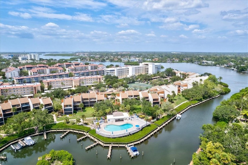 Weekly Rentals, Deeded Beach Access, and Stunning Water Views! - Beach Condo for sale in Sarasota, Florida on Beachhouse.com