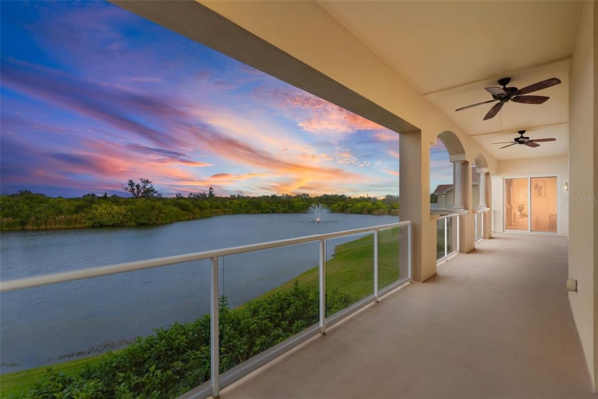 WATERFRONT LUXURY PENTHOUSE STYLE CONDO WITH DEEDED 30FT BOAT - Beach Condo for sale in St. Petersburg, Florida on Beachhouse.com