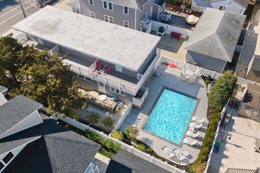 Take a look at this Multi-Family property situated in the heart - Beach Home for sale in Stone Harbor, New Jersey on Beachhouse.com
