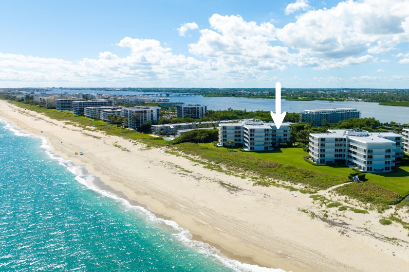 Excellent opportunity in the 2500 Building! Spacious 3 bedroom - Beach Condo for sale in Palm Beach, Florida on Beachhouse.com