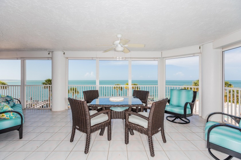 Stunning GULF FRONT unit offering three bedrooms and fantastic - Beach Home for sale in Marco Island, Florida on Beachhouse.com