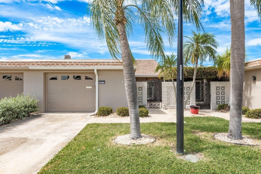 We invite you to take advantage of this exceptional opportunity - Beach Condo for sale in St. Petersburg, Florida on Beachhouse.com