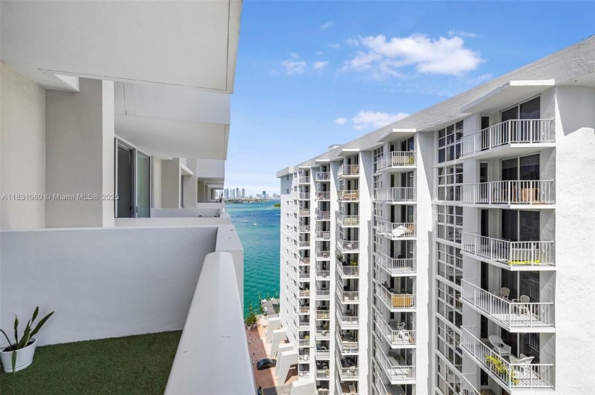 Bright  airy 1-bedroom with a spacious layout and dazzling views - Beach Condo for sale in Miami Beach, Florida on Beachhouse.com