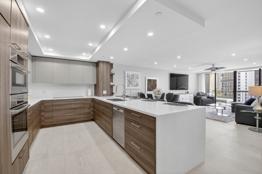 Spectacular Southeast facing, fully updated condo in exclusive - Beach Condo for sale in Highland Beach, Florida on Beachhouse.com