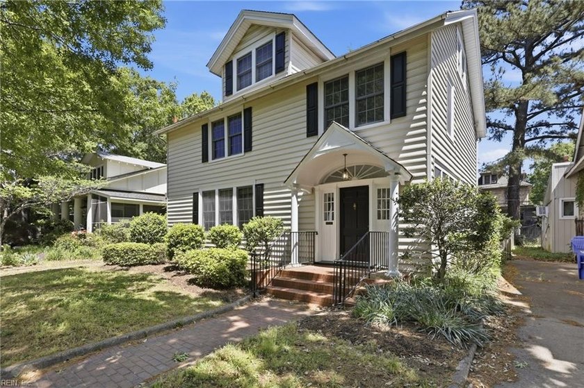 Conveniently located to Chelsea bakery, restaurants, Mallory - Beach Home for sale in Norfolk, Virginia on Beachhouse.com