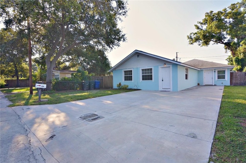 Rare Investment Opportunity! Fully occupied duplex with annual - Beach Townhome/Townhouse for sale in Largo, Florida on Beachhouse.com