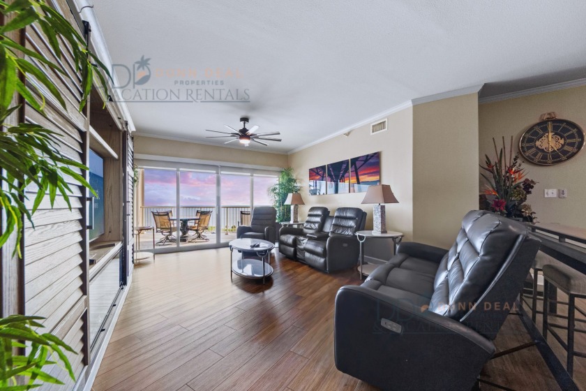 Seabreeze Corner Unit - Beach Vacation Rentals in Biloxi, Mississippi on Beachhouse.com