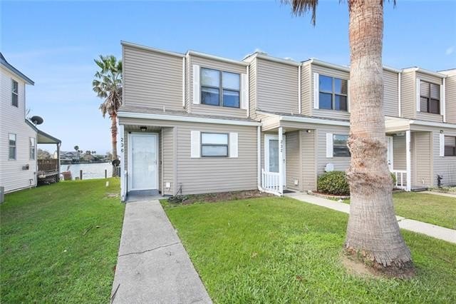 Lake Pontchartrain Condo overlooking the water!  Beautiful - Beach Condo for sale in Slidell, Louisiana on Beachhouse.com