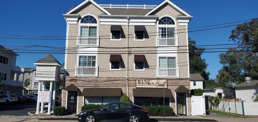 Wonderful opportunity to be on Main St in downtown Lake Como! - Beach Commercial for sale in Lake Como, New Jersey on Beachhouse.com