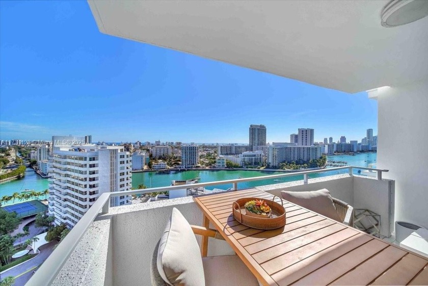 Seller Financing Available! NO NEED TO WAIT for interests rates - Beach Condo for sale in Miami Beach, Florida on Beachhouse.com