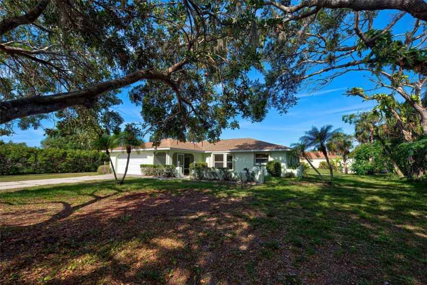 Reduced Price! Move-in Ready! Longtime owner family estate, well - Beach Home for sale in Englewood, Florida on Beachhouse.com