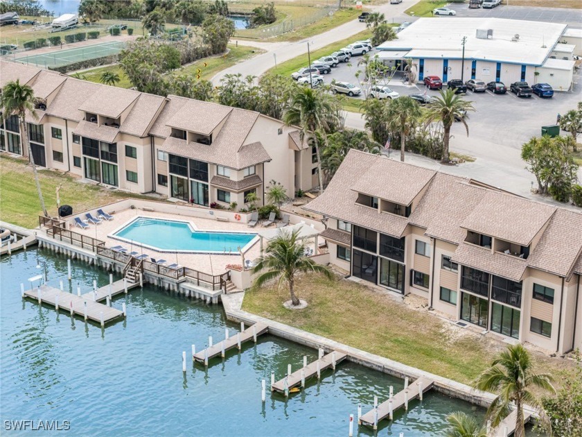 # Coastal Living in Fort Myers Beach!!! With 48* Flood Barriers - Beach Condo for sale in Fort Myers Beach, Florida on Beachhouse.com