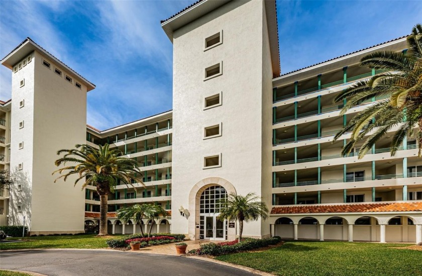 ***HIGH AND DRY WITH NO DAMAGE FROM THE RECENT STORMS!*** 
 - Beach Condo for sale in St. Petersburg, Florida on Beachhouse.com