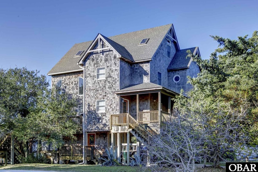 Wind in the Willow is a gorgeous canal front home in Brigands - Beach Home for sale in Frisco, North Carolina on Beachhouse.com