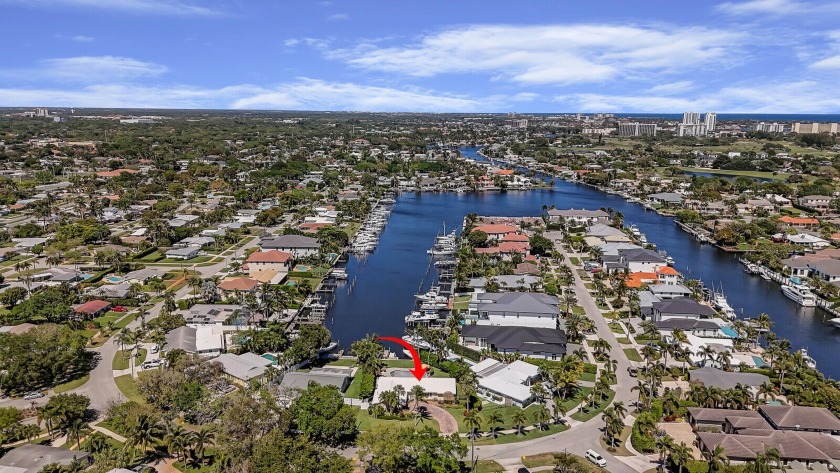 Welcome to 701 Waterway Drive--a stunning waterfront residence - Beach Home for sale in North Palm Beach, Florida on Beachhouse.com