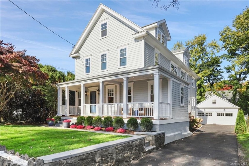 Welcome to 39 Palisade Road, Rye a beautifully renovated and - Beach Home for sale in Rye, New York on Beachhouse.com