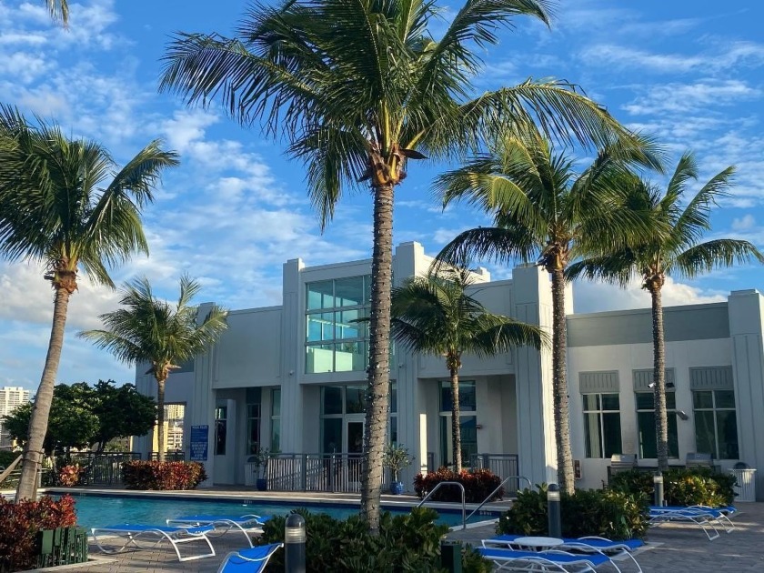 Spectacular, Contemporary Building on the Water! Walk or ride - Beach Condo for sale in West Palm Beach, Florida on Beachhouse.com
