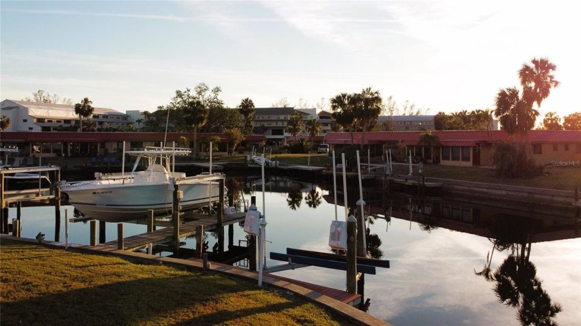 Looking for a waterfront property for your boat?  Palma Sola - Beach Condo for sale in Bradenton, Florida on Beachhouse.com