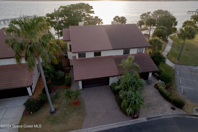 Luxury living in a premier Melbourne Beach community. This - Beach Townhome/Townhouse for sale in Melbourne Beach, Florida on Beachhouse.com