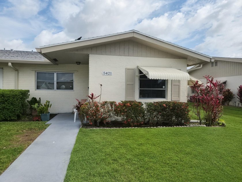 Welcome to the Cypress Lakes Active 55+ community, where you can - Beach Home for sale in West Palm Beach, Florida on Beachhouse.com