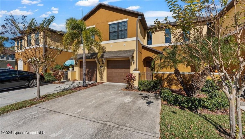 This modern 3 Bedroom, 2.5 Bath Condo offers comfort & - Beach Condo for sale in Rockledge, Florida on Beachhouse.com