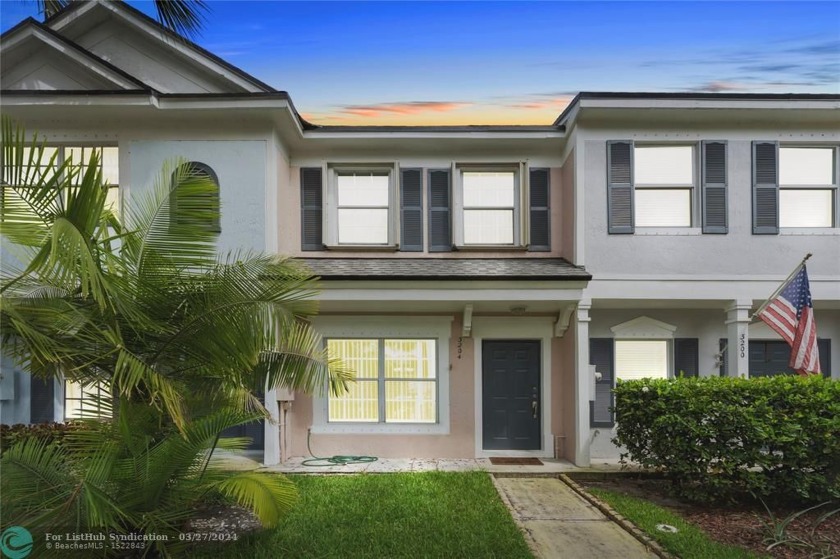 What an amazing opportunity to own this beautiful 2 bedroom, 1.5 - Beach Townhome/Townhouse for sale in Pompano Beach, Florida on Beachhouse.com