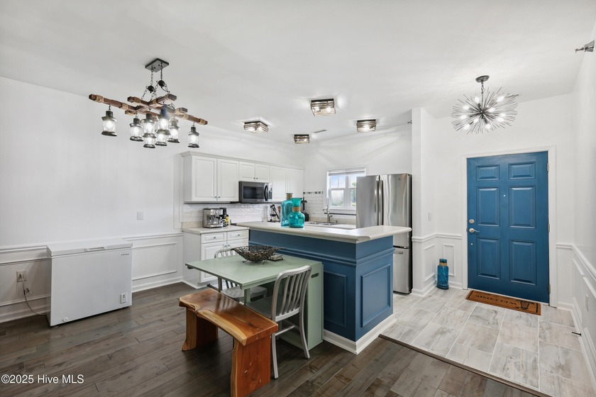 Welcome to this beautifully updated top-floor 2-bedroom, 2-bath - Beach Condo for sale in Southport, North Carolina on Beachhouse.com