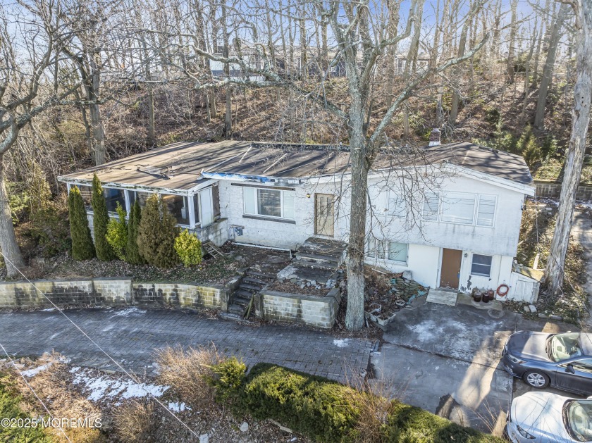 Discover tranquility with panoramic Manhattan skyline views from - Beach Home for sale in Atlantic Highlands, New Jersey on Beachhouse.com