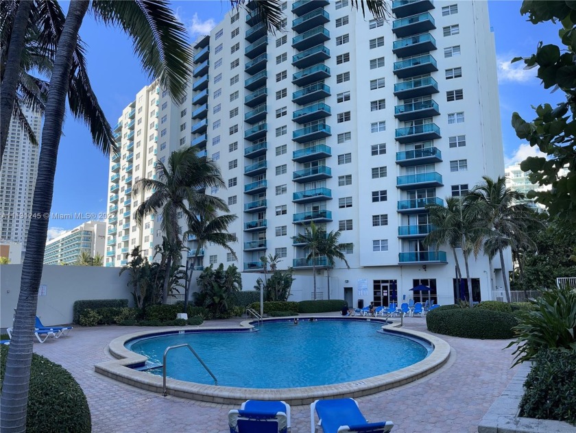 **REDUCED** - LOVELY BEACH FRONT PROPERTY IN GREAT LOCATION!!! - Beach Condo for sale in Hollywood, Florida on Beachhouse.com