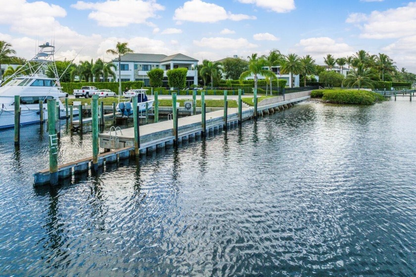 Unique opportunity to own 100' boat slip in Palm Beach Gardens - Beach Lot for sale in Palm Beach Gardens, Florida on Beachhouse.com