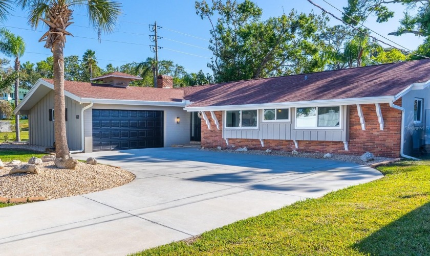 Nestled between Clearwater and Belleair, this stunning, sold - Beach Home for sale in Largo, Florida on Beachhouse.com