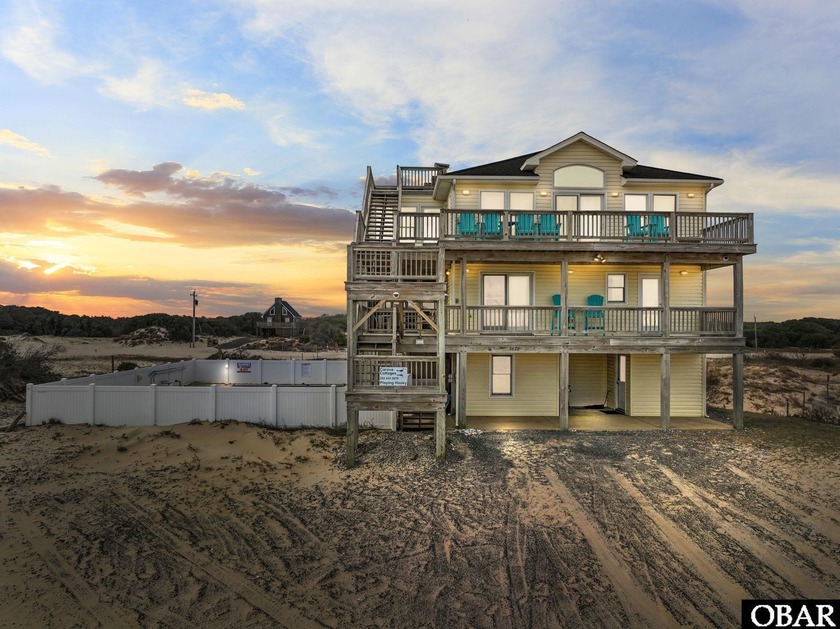 *Playing Hooky* is a beautifully maintained 5BR, 4.5BA beach - Beach Home for sale in Corolla, North Carolina on Beachhouse.com