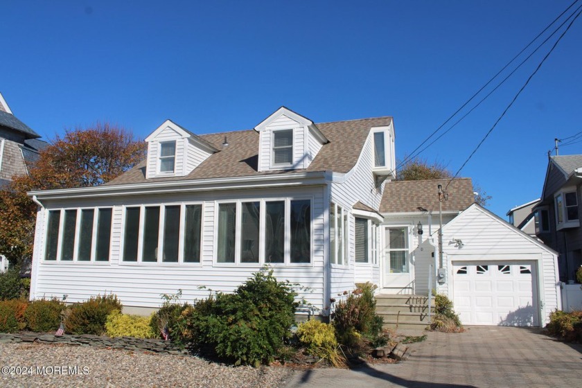 This charming Jersey Shore home is a perfect retreat for - Beach Home for sale in Seaside Park, New Jersey on Beachhouse.com