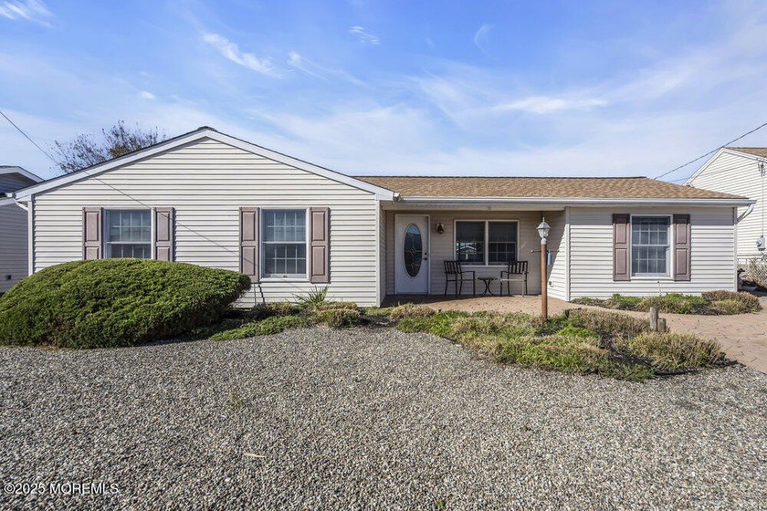SUN, SEA, AND SERENITY! This 3 bedroom, 2 bath waterfront home - Beach Home for sale in Waretown, New Jersey on Beachhouse.com