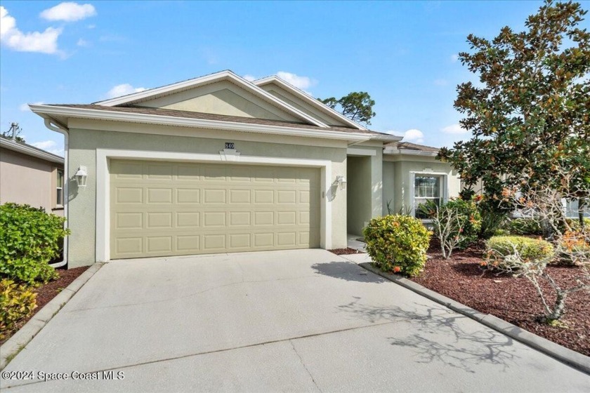 Step inside this stunning 4-bedroom, 2-bathroom pool home - Beach Home for sale in Palm Bay, Florida on Beachhouse.com