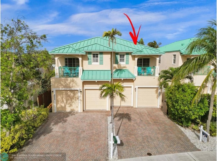 This coastal retreat is nestled in the picturesque Lauderdale by - Beach Townhome/Townhouse for sale in Lauderdale By The Sea, Florida on Beachhouse.com