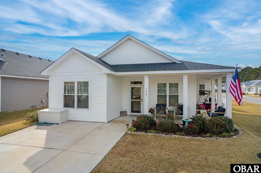 Welcome to 107 Transom Drive! This delightful cottage offers - Beach Home for sale in Grandy, North Carolina on Beachhouse.com
