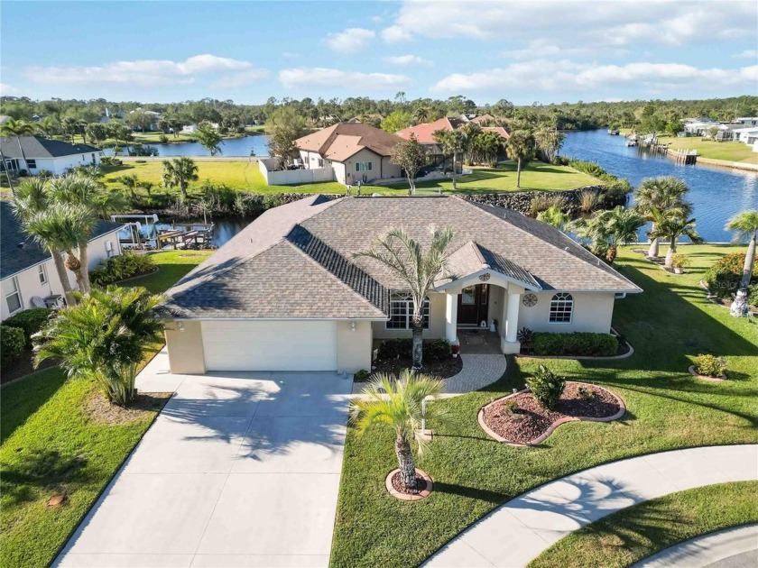 Impressive WATERFRONT 3 Bedroom, 2 Bathroom home with an - Beach Home for sale in North Port, Florida on Beachhouse.com