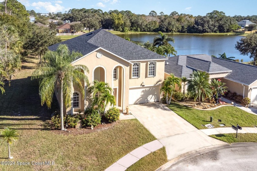 ((( WATERFRONT IN HAMMOCK TRACE PRESERVE!! ))) MAGNIFICENT ''ONE - Beach Home for sale in West Melbourne, Florida on Beachhouse.com