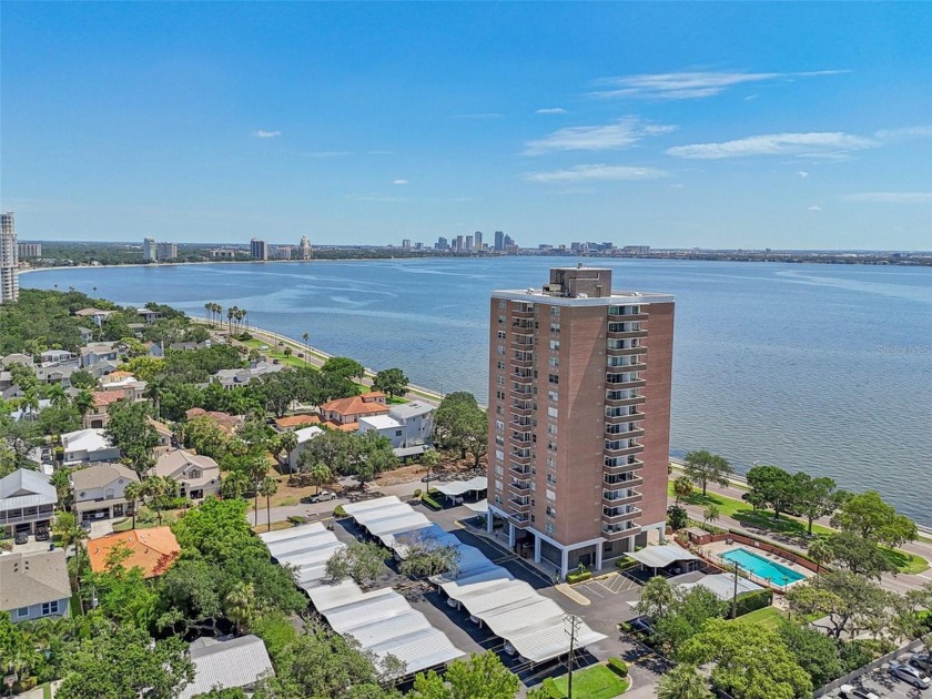 Welcome to this stunning condo with breathtaking views of - Beach Condo for sale in Tampa, Florida on Beachhouse.com