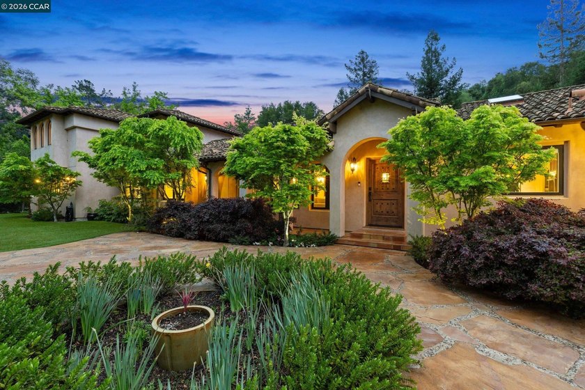 Set on a beautifully landscaped 0.5-acre lot, this spacious - Beach Home for sale in Orinda, California on Beachhouse.com