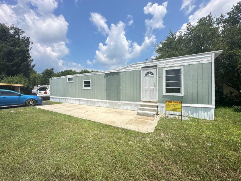 ALL AGE FAMILY COMMUNITY. NO AGE RESTRICTIONS  2 BRMS-1 BATH - Beach Home for sale in St. Petersburg, Florida on Beachhouse.com