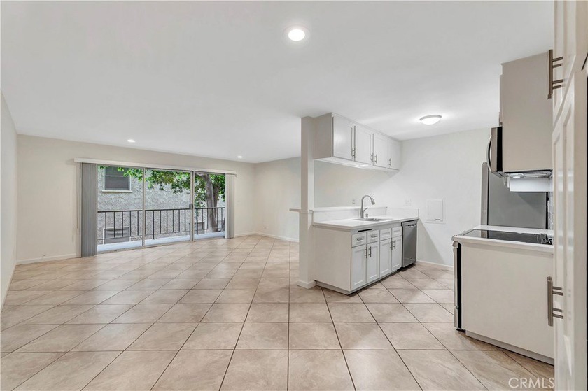 Welcome to this secluded, freshly painted 1-bedroom, 1-bathroom - Beach Condo for sale in Long Beach, California on Beachhouse.com