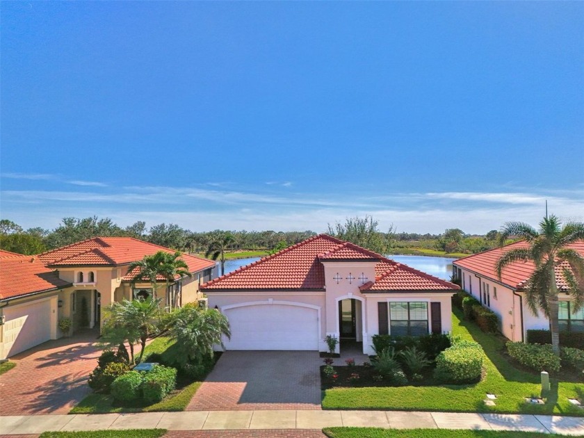 Elegant Key Largo Model in Sarasota National Lake Community - A - Beach Home for sale in Venice, Florida on Beachhouse.com