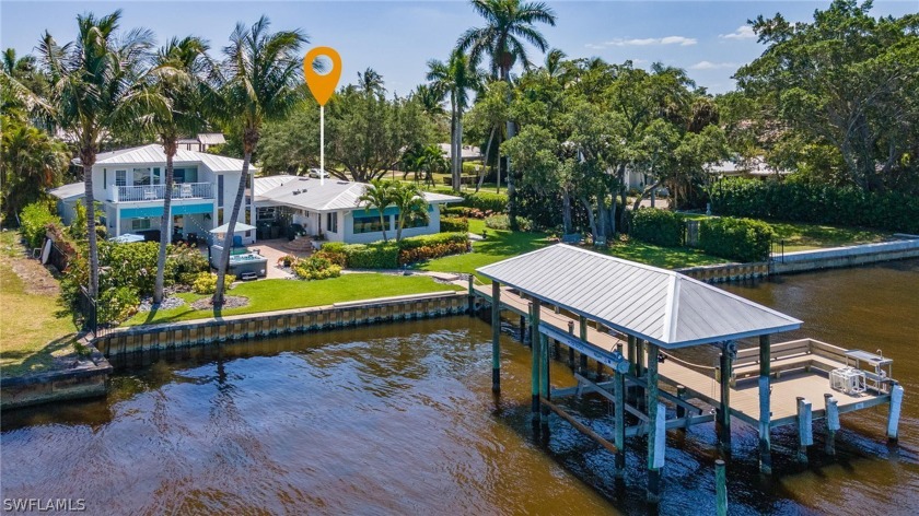 A rare waterfront gem in old Fort Myers with amazing sunset - Beach Home for sale in Fort Myers, Florida on Beachhouse.com