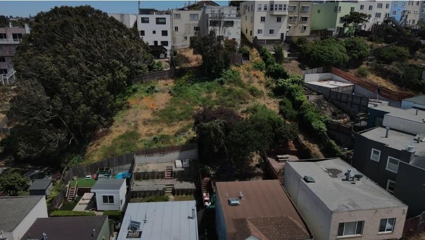 TWO LARGE, VACANT, ADJACENT, FULLY PERMITTED AND BUILDABLE LOTS - Beach Lot for sale in San Francisco, California on Beachhouse.com