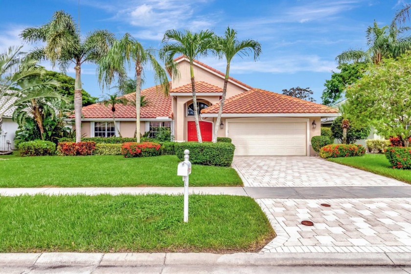 Beautiful, clean & well-maintained home located in the all-ages - Beach Home for sale in Boynton Beach, Florida on Beachhouse.com