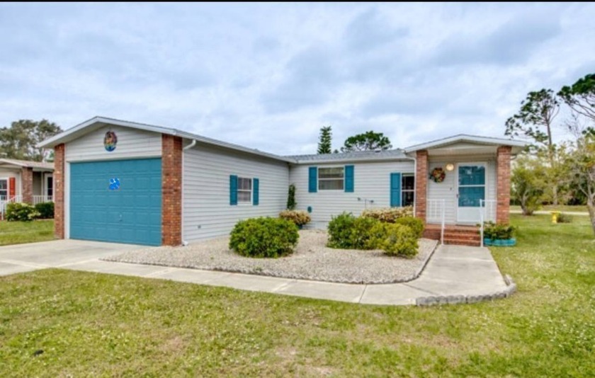 This large 2 bedrooms, 2 bathrooms manufactured home is located - Beach Home for sale in North Fort Myers, Florida on Beachhouse.com