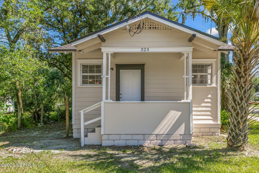 Fully remodeled 2BR/1BA home on a corner lot in Panama Park - Beach Home for sale in Jacksonville, Florida on Beachhouse.com