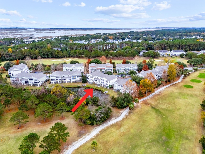 Enjoy $70K+ of recent upgrades in this bright, airy townhome - Beach Home for sale in Mount Pleasant, South Carolina on Beachhouse.com